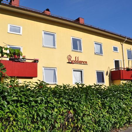 Hostel Roddaren Stromstad Exterior photo